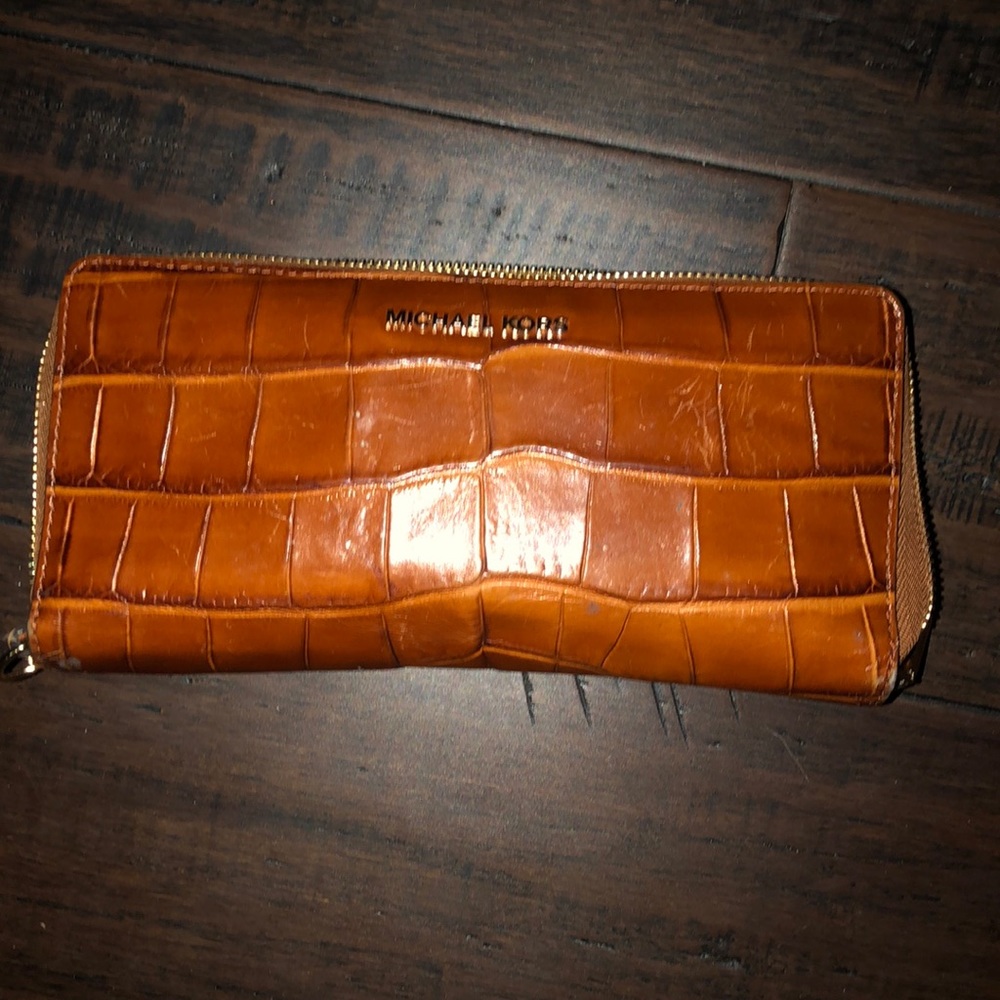 Michael Kors Continental Wallet